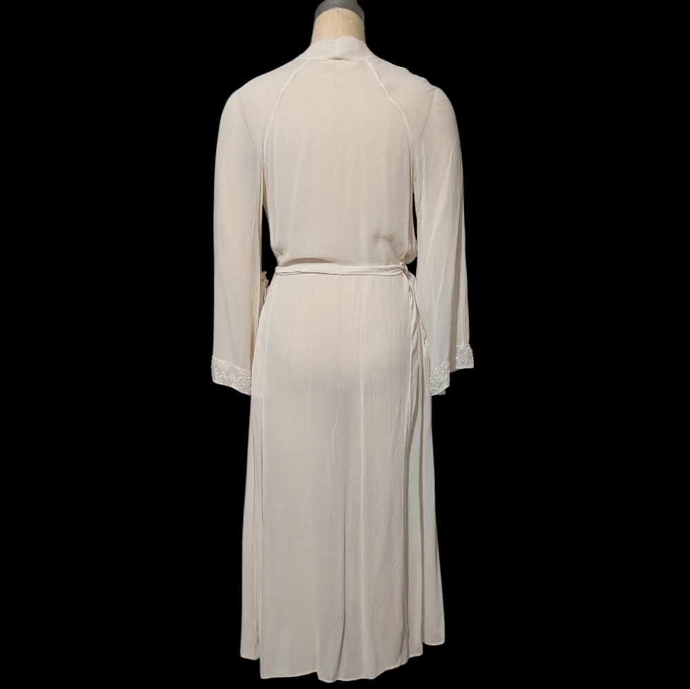 Palmers' Sheer Robe - Picture 4 of 8